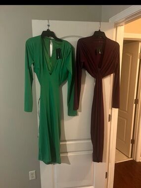 Fashion Nova Green and purple Long Sleeve V-Neck Dresses! NWT!